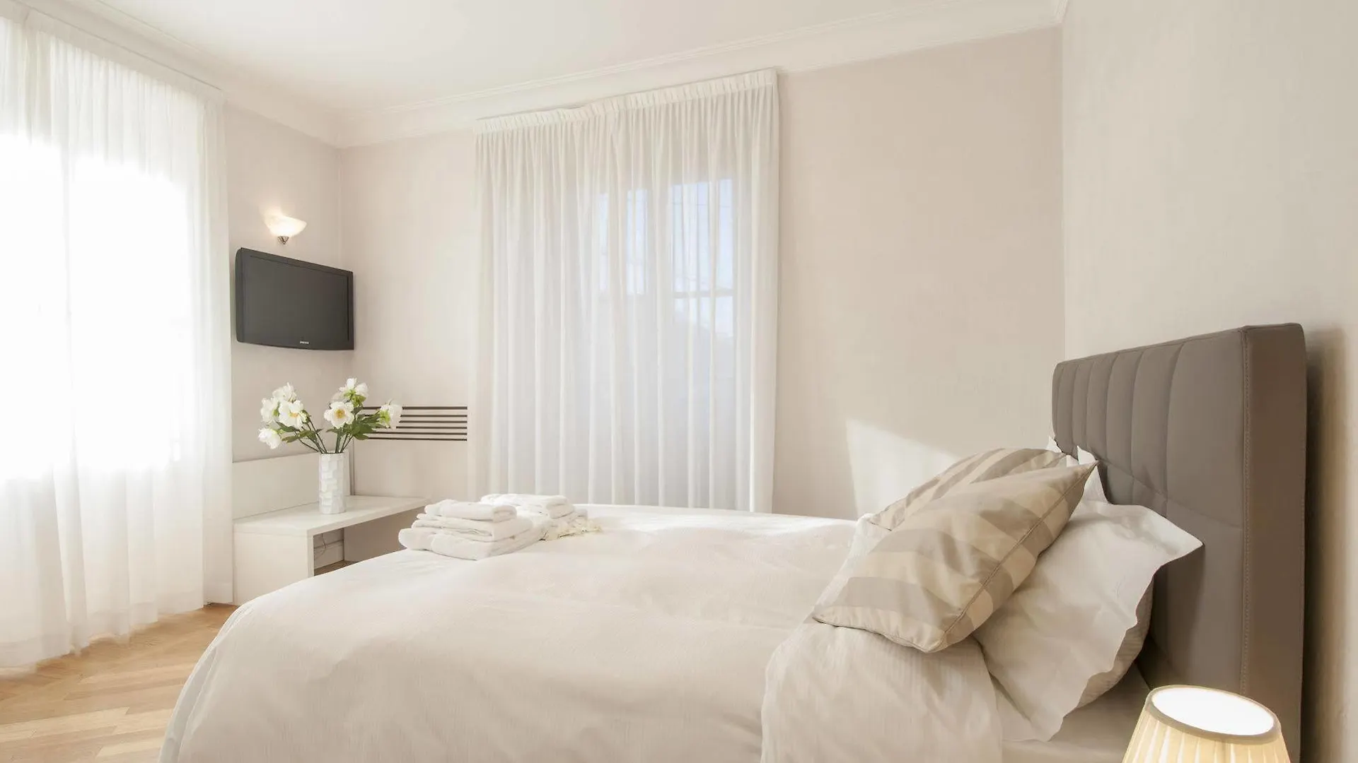 酒店 Milan Royal Suites
