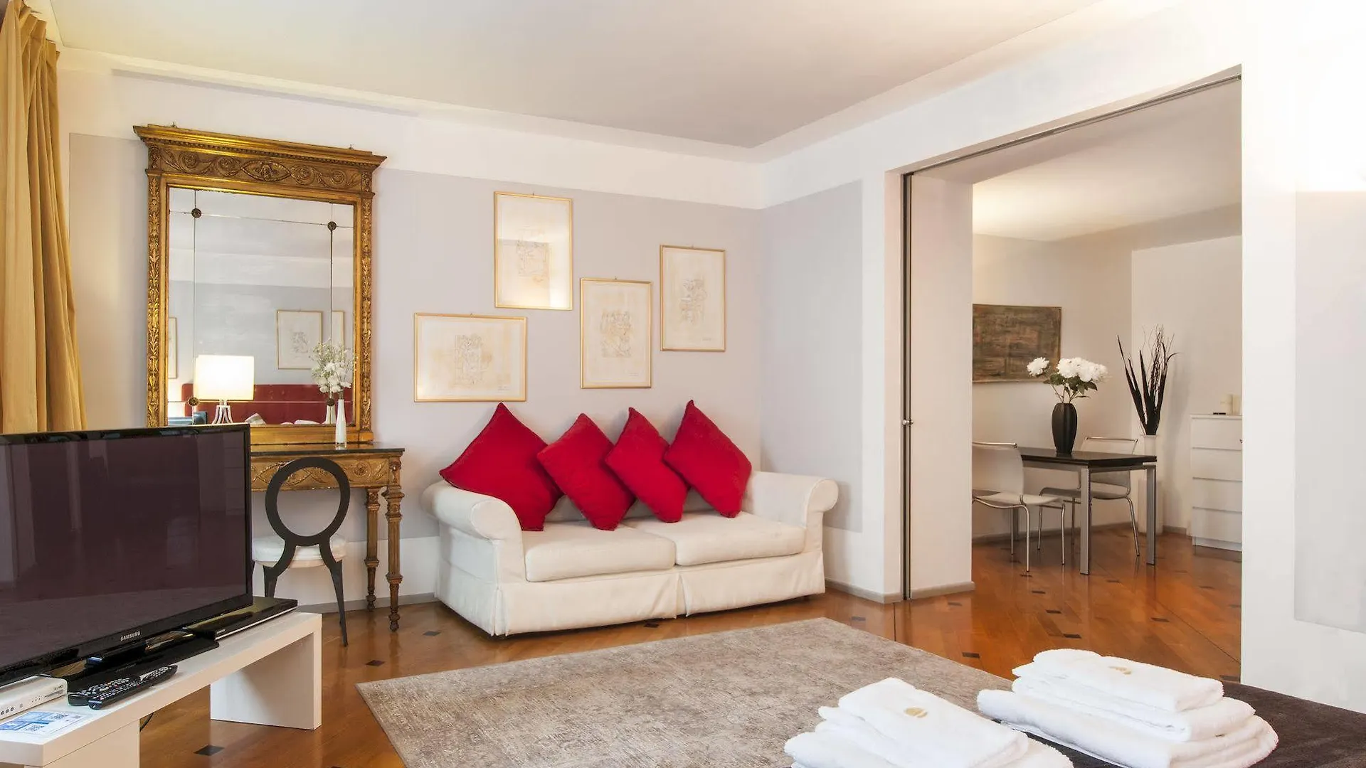 Milan Royal Suites 酒店